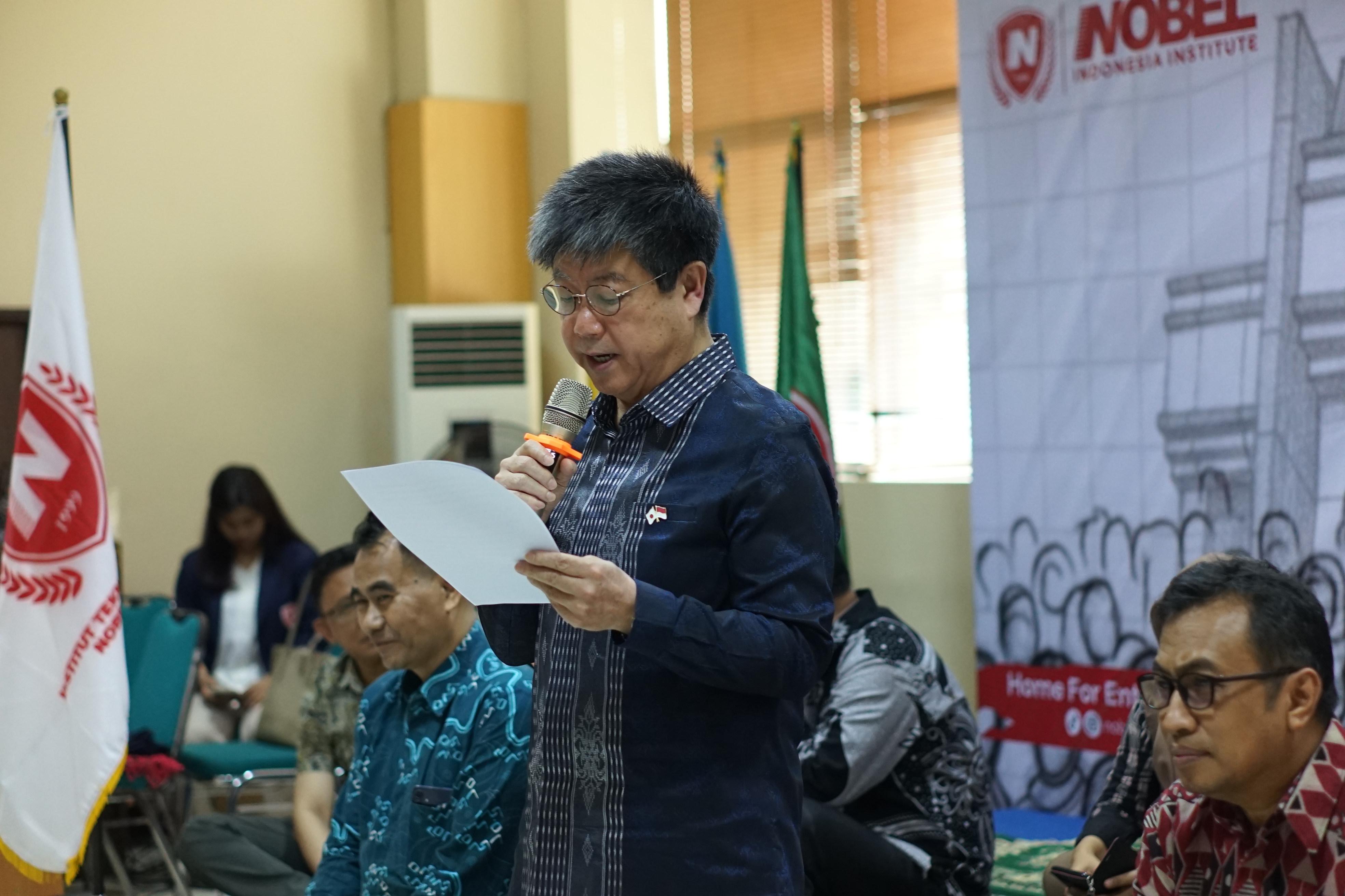 Konjen Jepang Beri Sambutan Pada Ratusan Maba OKE Nobel