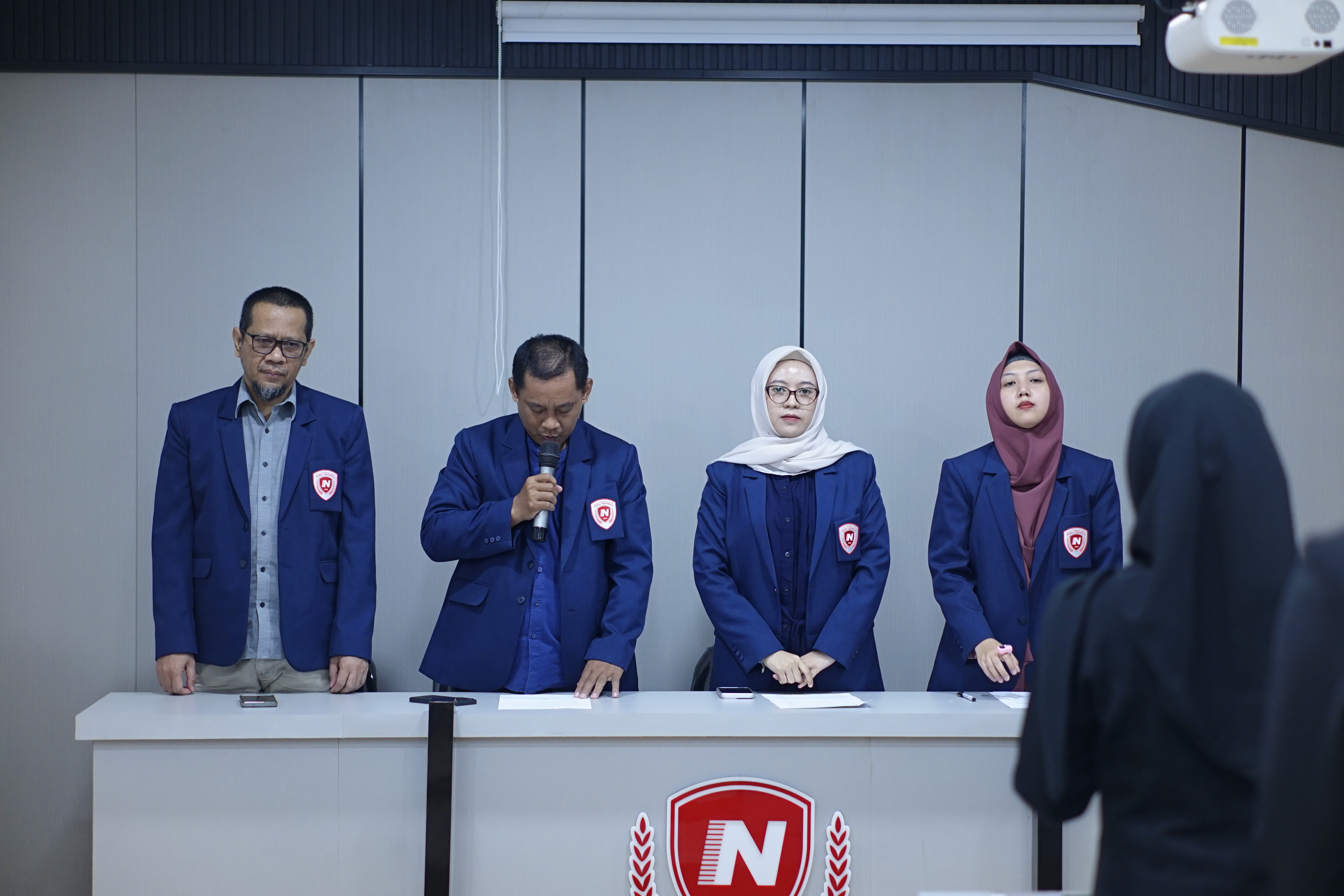 Beri Sambutan Saat Yudisium, Dekan FEB Nobel Indonesia Pesan Alumnus Harus Punya Integritas