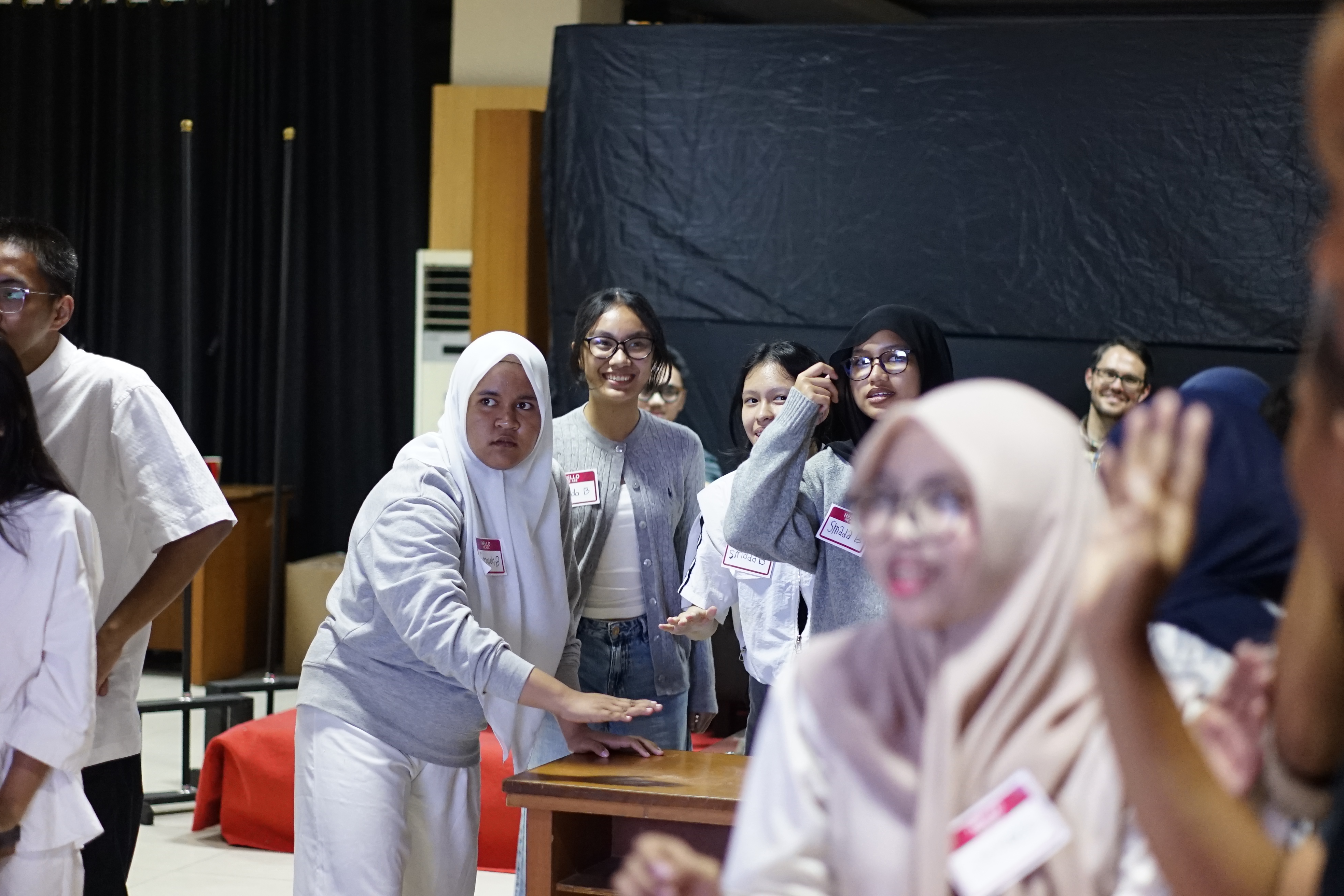 Siswa Makassar dan Gowa Unjuk Bakat di English Day Out 2 ITB Nobel Indonesia